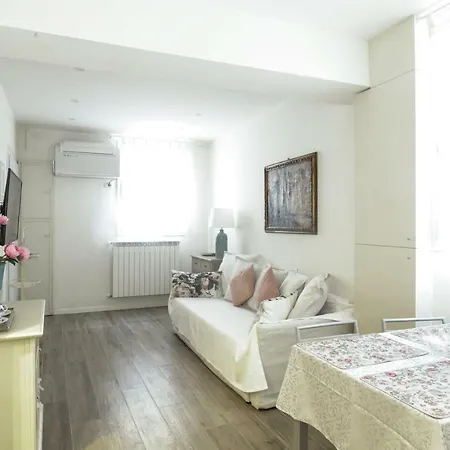 Charming And Cosy